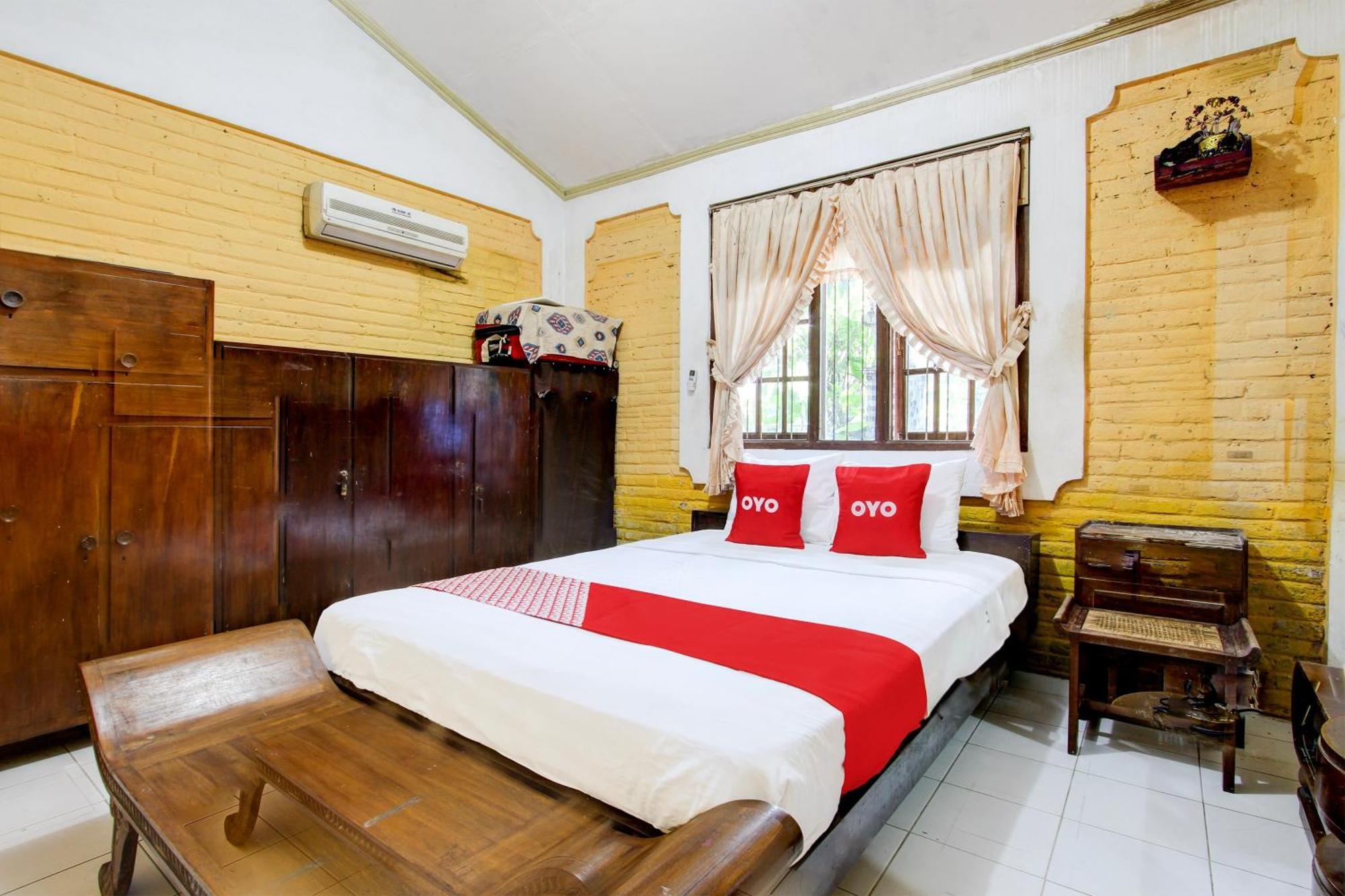 Oyo 94000 Omah Citra Genia Homestay Ngaglik Екстериор снимка