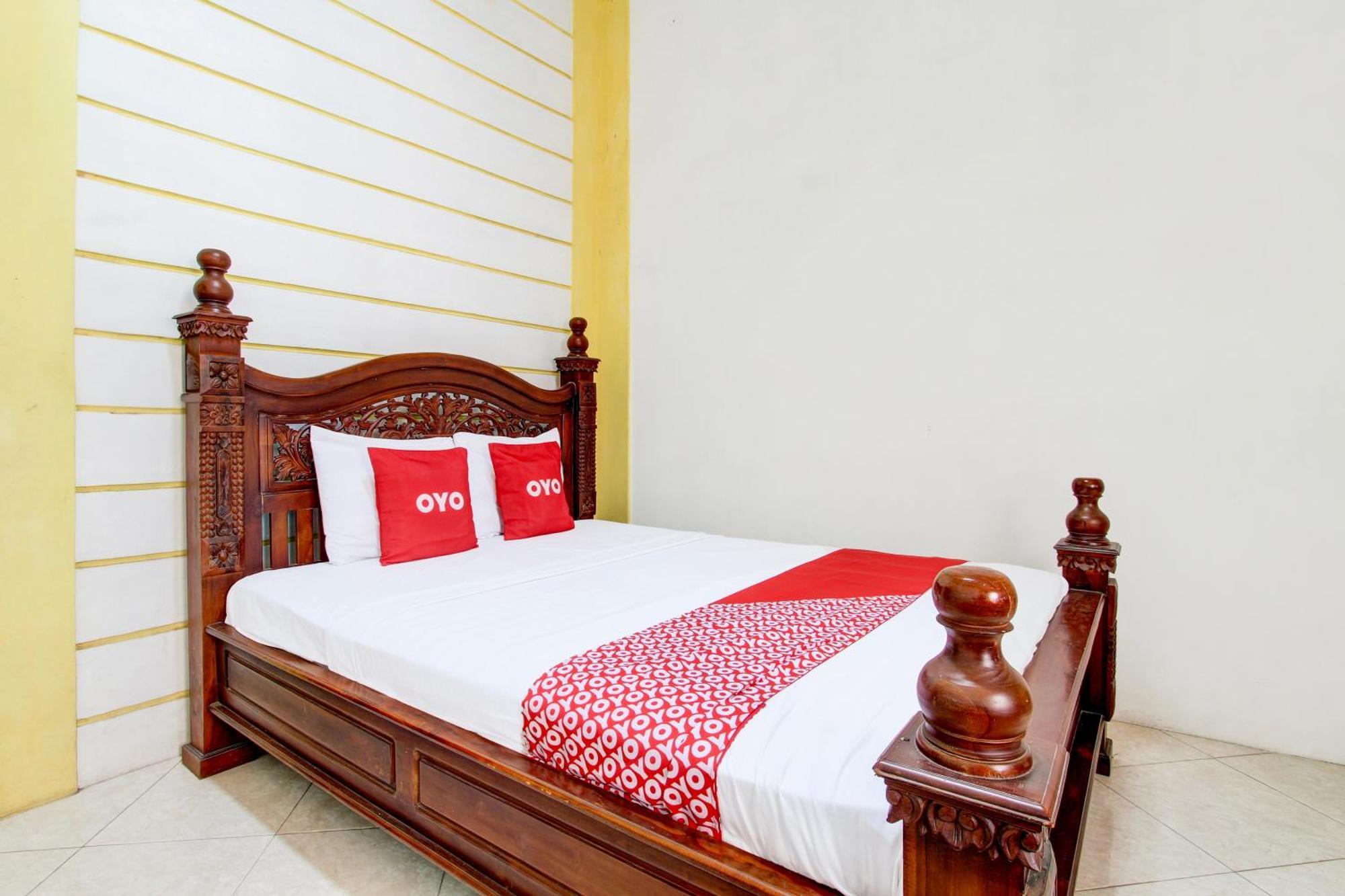 Oyo 94000 Omah Citra Genia Homestay Ngaglik Екстериор снимка
